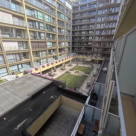 Casa Costa Westend * 米德尔克尔克