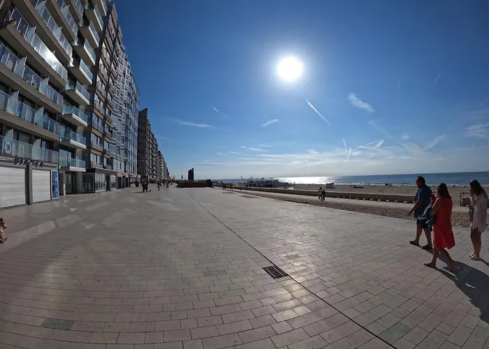 Casa Costa Westend * 米德尔克尔克