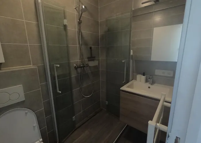 Casa Costa Westend * 米德尔克尔克